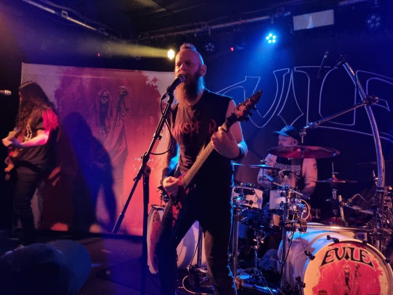 LIVE REVIEW: Evile @ The Joiners, Southampton