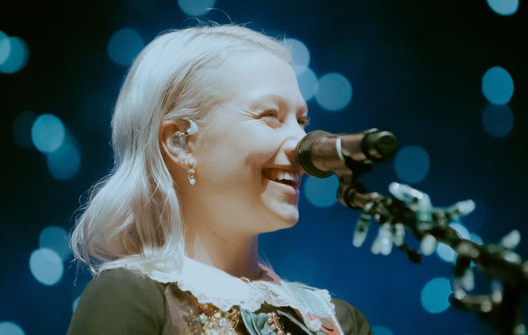 Phoebe Bridgers shares tour footage for ‘Sidelines’ video
