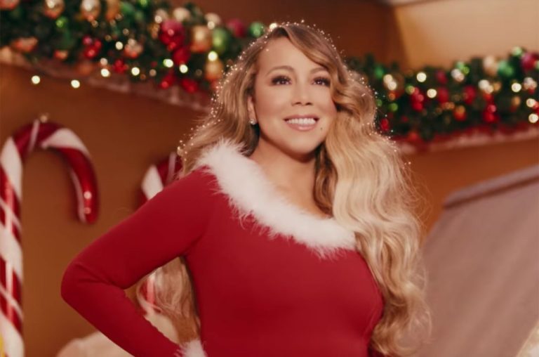 Mariah Carey Accused of Stealing ‘All I Want for Christmas